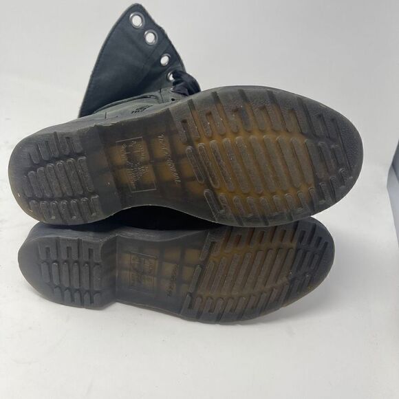 Dr. Martens Women's Triumph 12 Eye Lace Up Dark Green Calf High Boots Size 7 - Picture 4 of 8